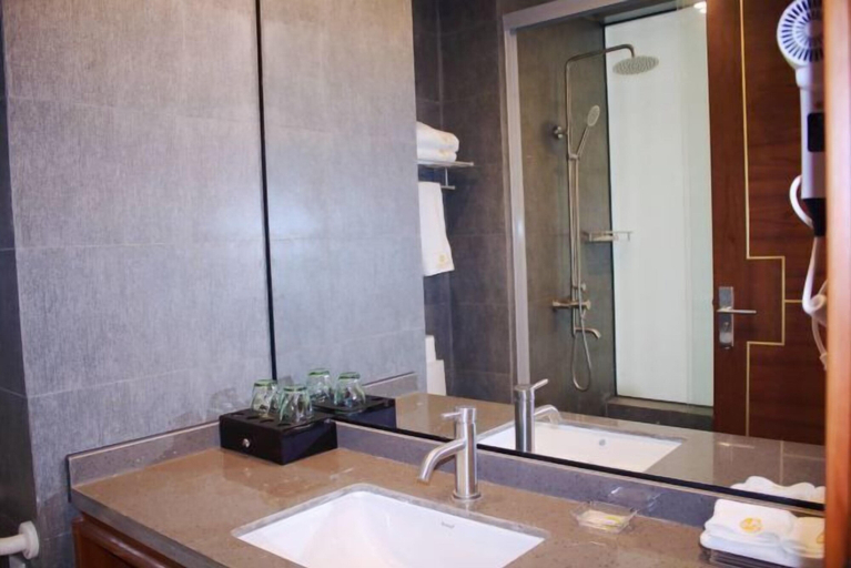 Bathroom 3, Jinting Bishuiying Holiday Hotel, Suzhou