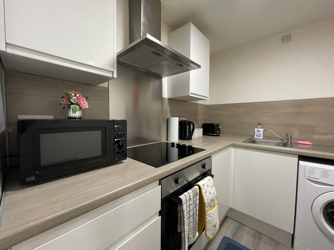 Private kitchen, Downtown Sheffield Retreat, Sheffield