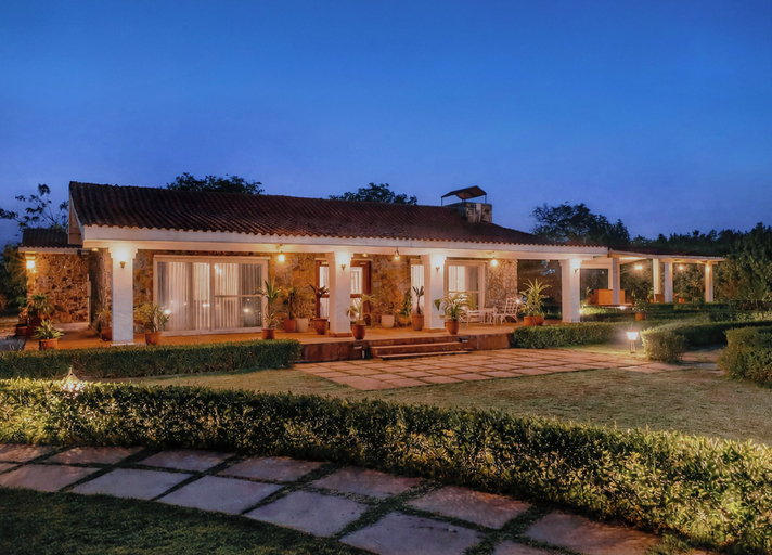 Exterior 2, ELIVAAS The Aravalli Reserve Isley Villa, Faridabad