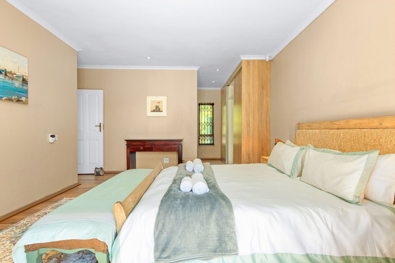 Interior 3, 97 Drommedaris, City of Cape Town
