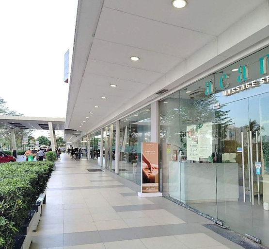 Exterior detail 2, Budget Staycation MOA WiFi Smart TV, Pasay City