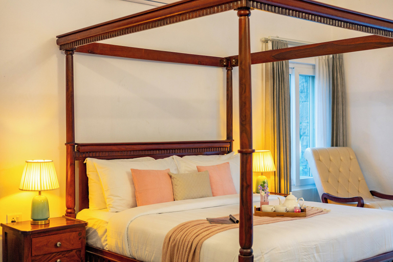 Room 5, ELIVAAS The Aravalli Reserve Isley Villa, Faridabad