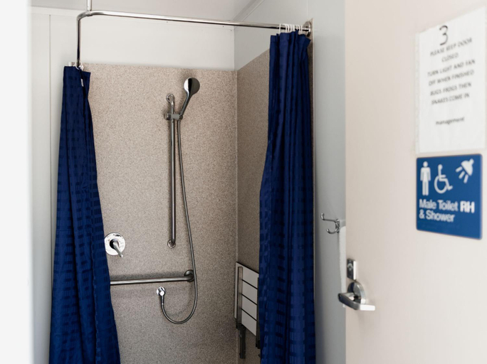 Bathroom 2, Mary River Wilderness Retreat, South Alligator