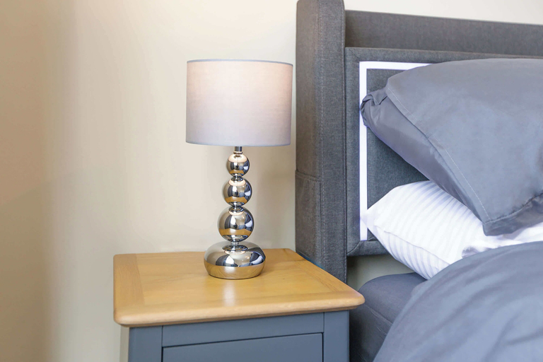 Room 4, Host Stay Linden Homes, Surrey