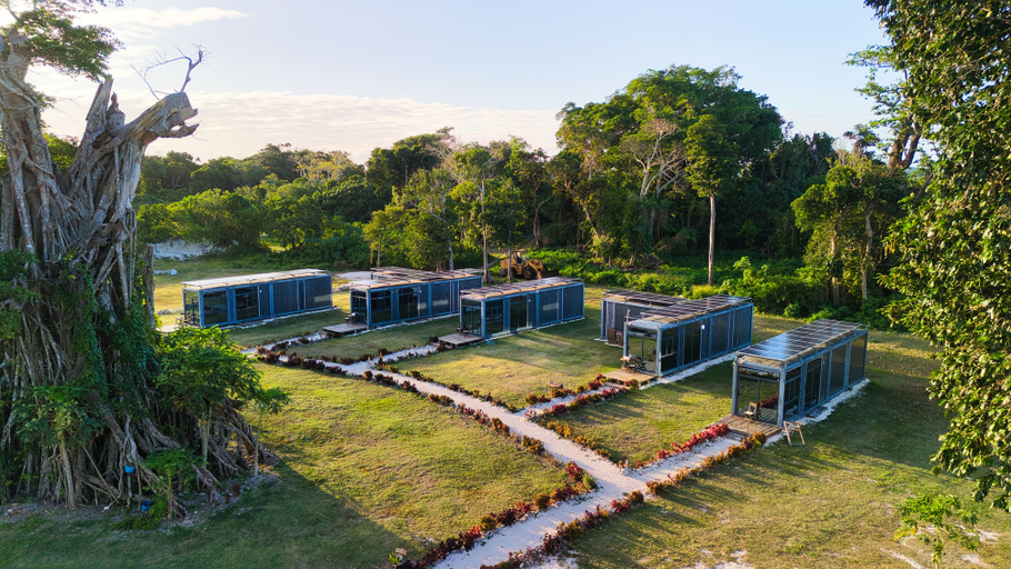 Property grounds 4, Nawesa Resort, Eton