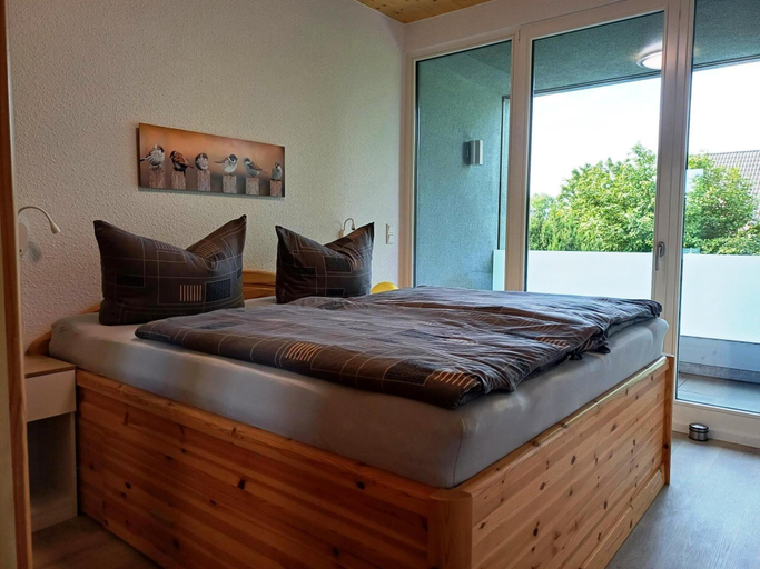 Others 4, Moderne Ferienwohnung in Berlin Mahlsdorf, Berlin