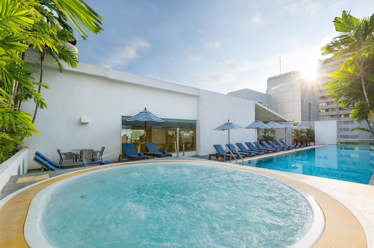 Sport & Beauty 2, Radisson Suites Bangkok Sukhumvit, Wattana