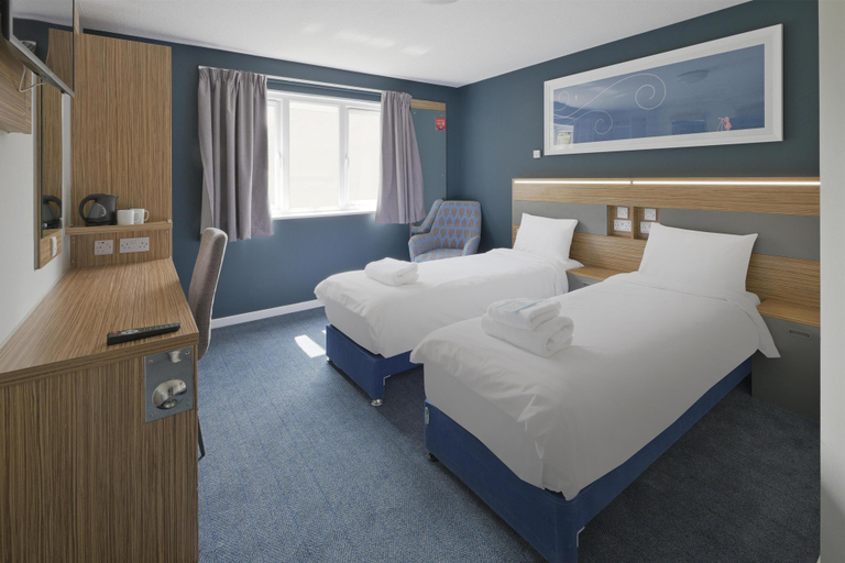Bedroom 3, Travelodge York Tadcaster, North Yorkshire