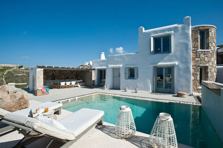 Room 3, Mykonos Cloud White Villa, South Aegean