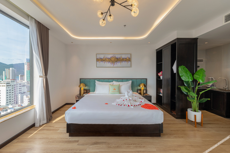 Bedroom 4, Cordial Grand Hotel Da Nang Beach - Infinity Rooftop Pool, Da Nang