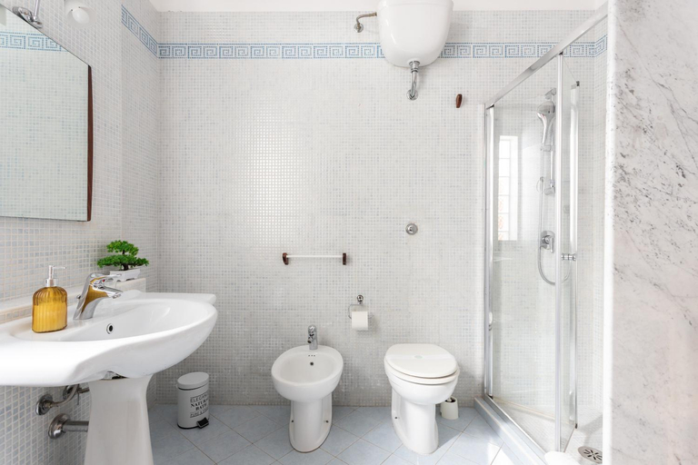 Bathroom 3, Black & White, Cagliari