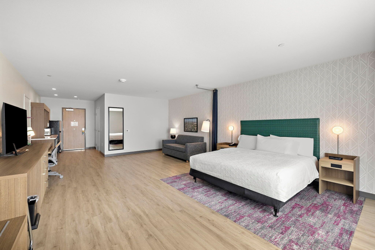 Room 4, Home2 Suites by Hilton Ontario Airport, San Bernardino