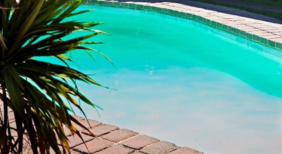 Sport & Beauty, Central Caleula Motor Lodge, Orange