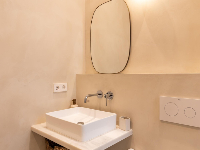 Room 5, Apartamento de Lujo de Tres Habitaciones, Barcelona
