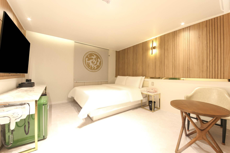 Bedroom 4, Changwon Myeongseodong Hotel Goguryeo, Changwon