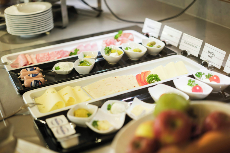 Food & Drinks 5, TOP VCH Hotel Wartburg Stuttgart, Stuttgart