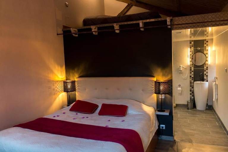 Room 2, Ô Délices de la Monnerie, Dordogne