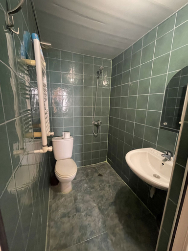 Bathroom 3, Noragyugh Guesthouse, Yerevan