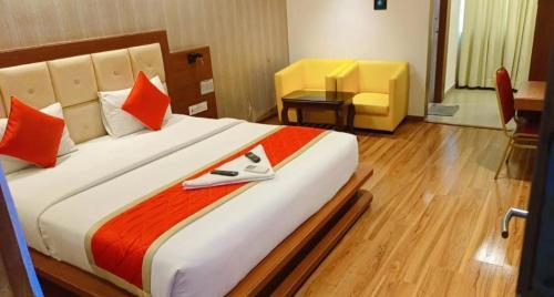 Others 3, Royal Stay, Bangalore