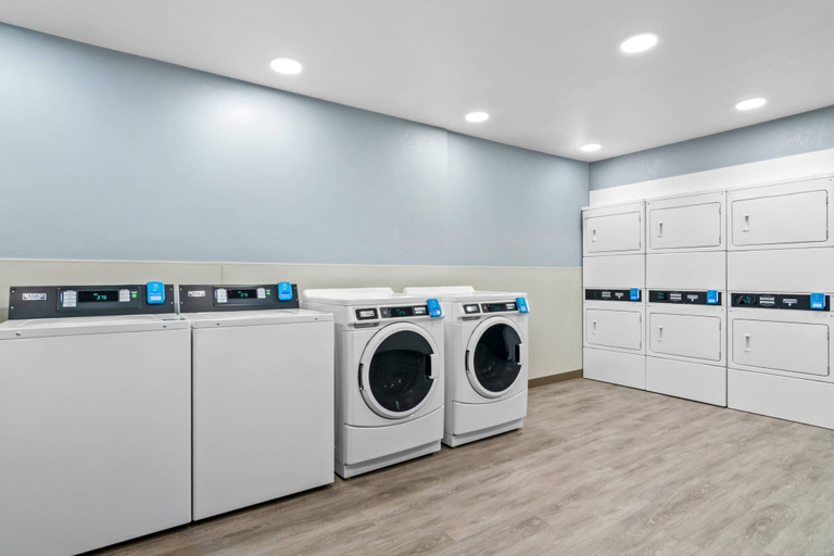 Others 5, Woodspring Suites Rogers Bentonville, Benton