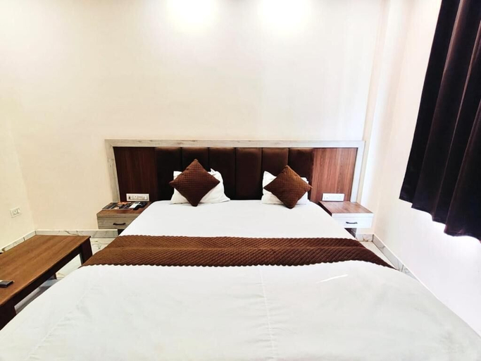 Room 5, Lord Ram Enclave, Faizabad
