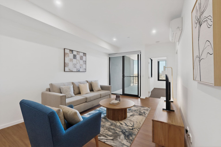 Living room 4, Bright Newly 2 Bed Apartment With Balcony Views, Perth
