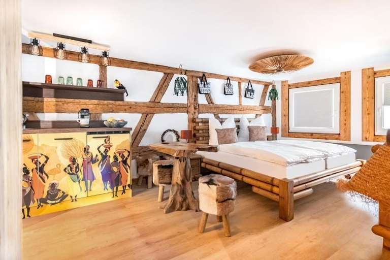 Bedroom 2, H M Boarding Houses, Nürnberger Land