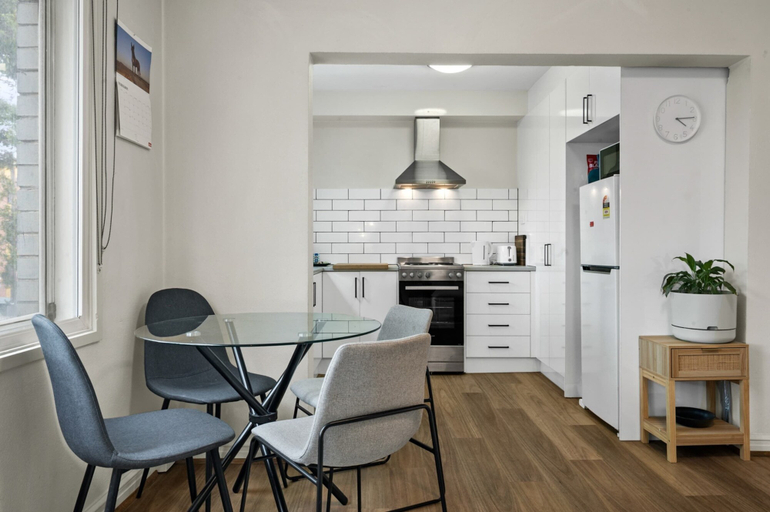 Private kitchen 4, Convenient 2-bed Retreat in Flemington, Melbourne