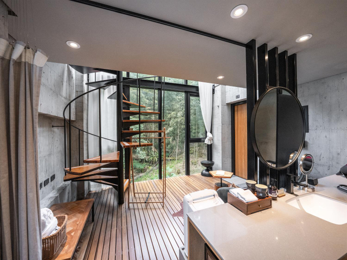 Bedroom 2, Deer Chaser Xitou, Nantou