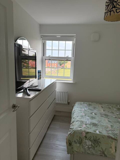 Room 5, Brampton Park, Cambridgeshire