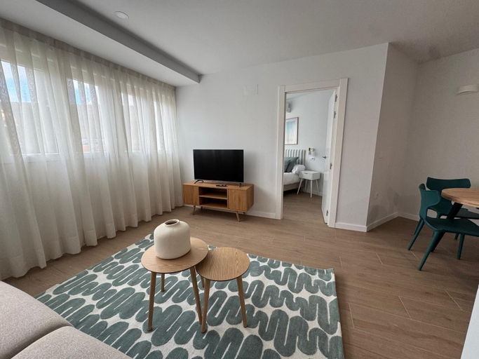 Living area 4, Apartamentos Marcela by gaiarooms, León