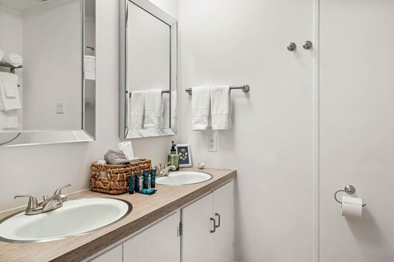 Bathroom 3, Mar Bella, Sussex