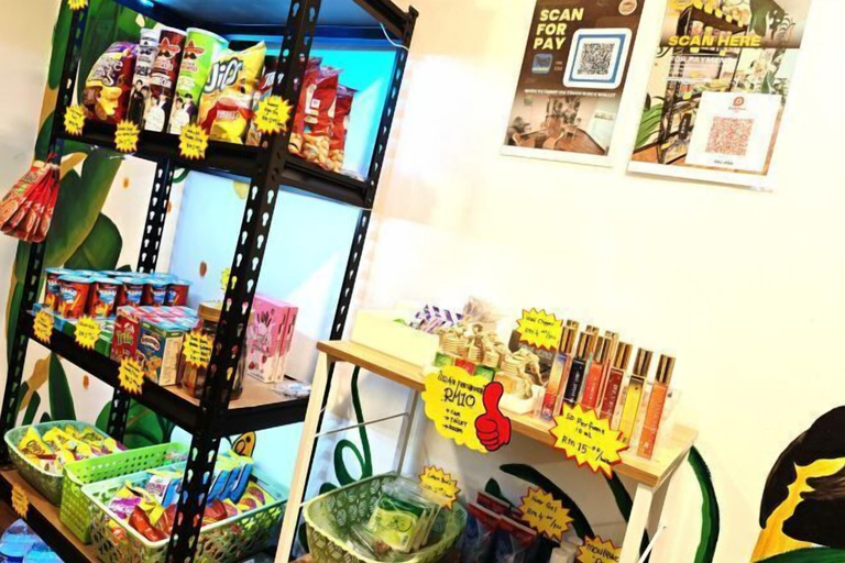 Food & Drinks 4, Townhouse 591 by Salaam Suites, Shah Alam