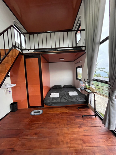 Room 2, Krincing Hills Cabin, Magelang