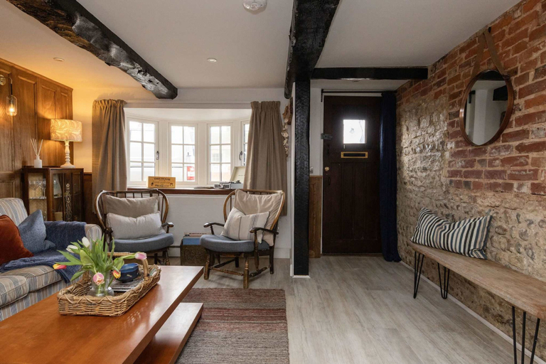 Room 2, Journey s End Luxury Cottage 100m From Sea, West Sussex