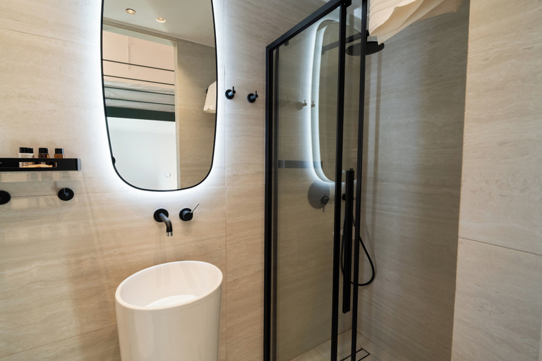 Bathroom 2, Kentrikon 1924 Boutique Hotel Old Town