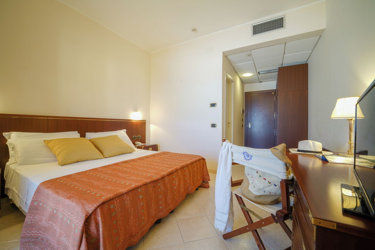 Room 2, FRUIT VILLAGE BAIA DELLA ROCCHETTA, Vibo Valentia