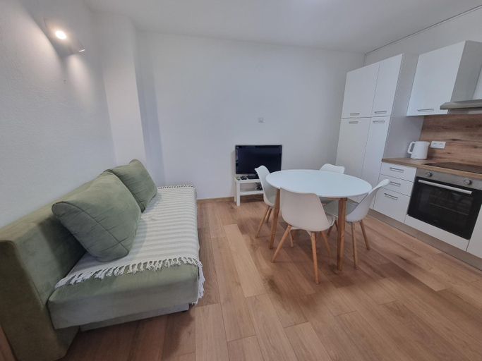 Others 4, Apartment Marina, Malinska-Dubašnica