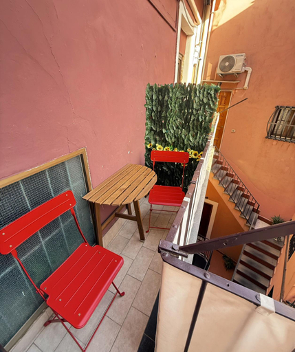 Others 5, Chrilu house, Catania