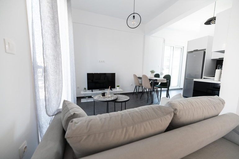 Others 4, Central apartments 5min from Omonoia Subway Station, Attica