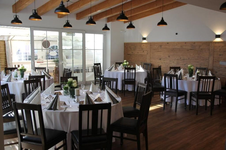 Banquet hall, Hotel Gaststätte Weinbrücke, Kulmbach