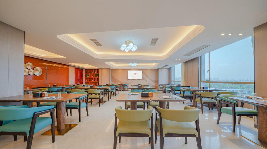 Food & Drinks 4, Vienna International DG Chang'an North Station, Dongguan