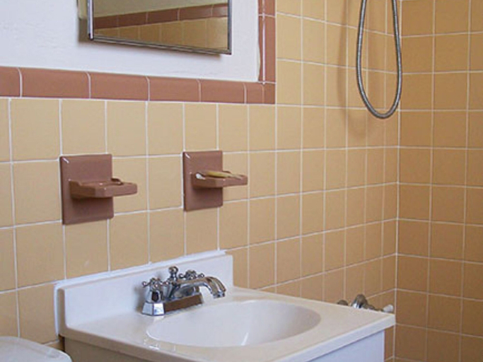 Bathroom 5, Sierra Suites, Volusia