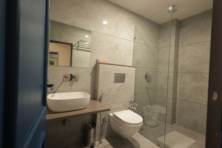 Bathroom 4, Nirvana Boutique Hotel, Ujjain
