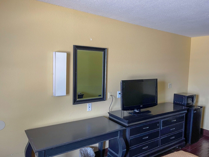 Lobby 4, Deluxe Inn & Suites Corpus Christi I 37, Nueces