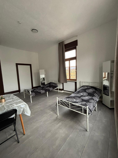 Bedroom 4, 1 Zimmer fur 2 Personen Bruchsal ruhige Lage, Karlsruhe