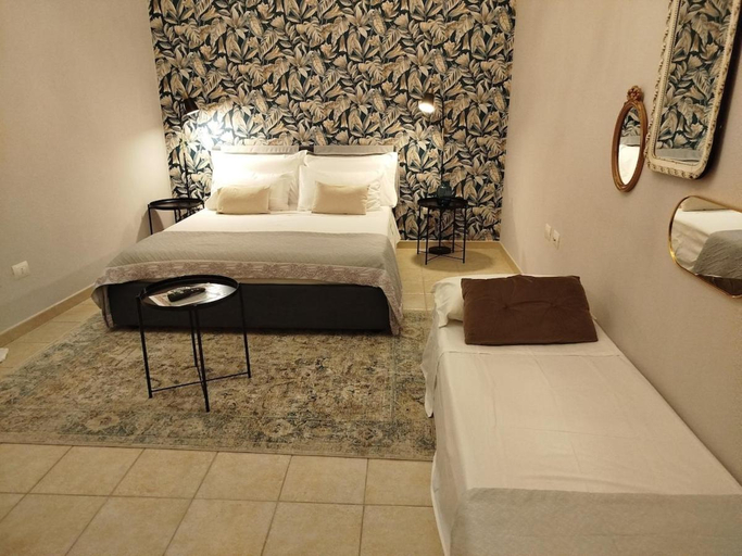 Bedroom 2, "Cuore Barocco" Hospitality in Noto, Syracuse