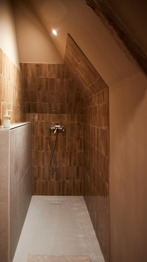 Bathroom 3, Manoir la grande guerais, Côtes-d'Armor