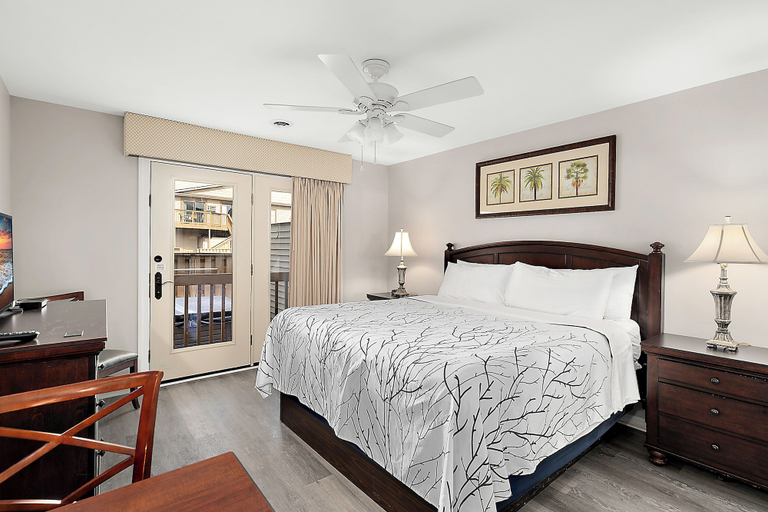 Bedroom 3, Club Ocean Villas II by Coolvacay, Worcester