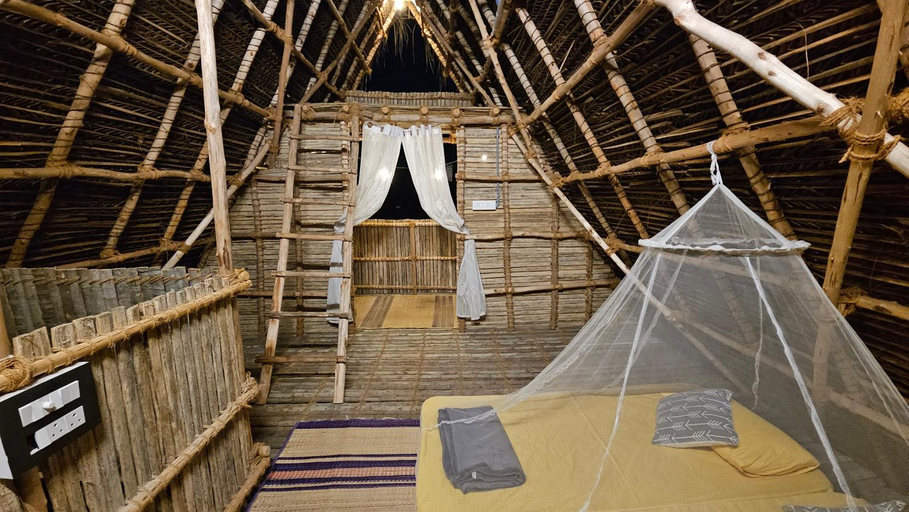 Bedroom, Cosmorama, Viluppuram